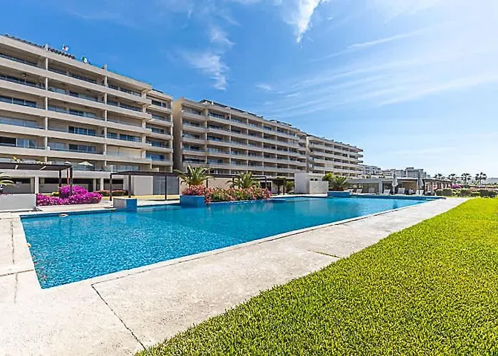 Vista Vela Luxury Ground Floor Terrace & Bbq Apartamento